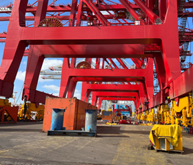 From the workshop to the port: This "steel behemoth" has underpinned Chinese manufacturing