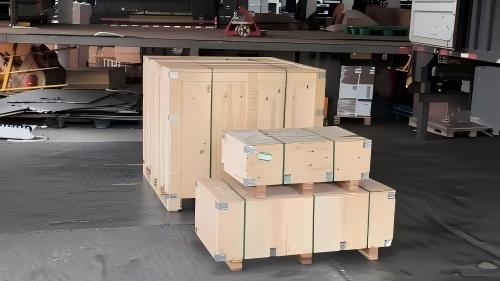 GRWT Air-Freights Second Batch of Hyundai Quay Crane Wheel Assemblies to Panama